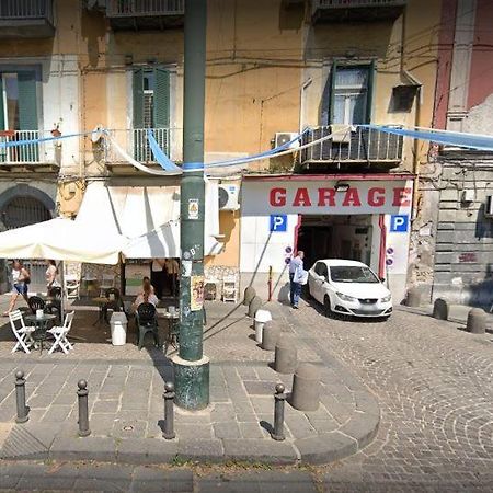 לינה וארוחת בוקר נאפולי Dimora Dei Giganti מראה חיצוני תמונה